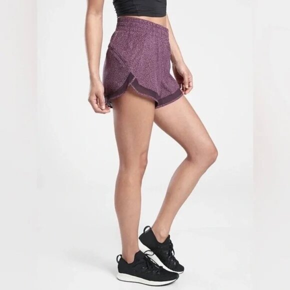 Athleta Mesh Racer Run Shorts 4” Size Medium - NEW - Picture 2 of 7